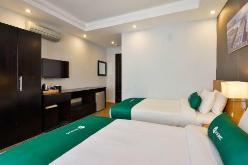 Aries Hotel