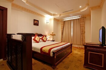 New Pacific Hotel