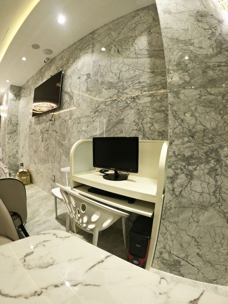 Dinh Phat Hotel