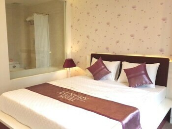 Luxury Hotel