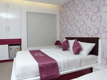 Luxury Hotel