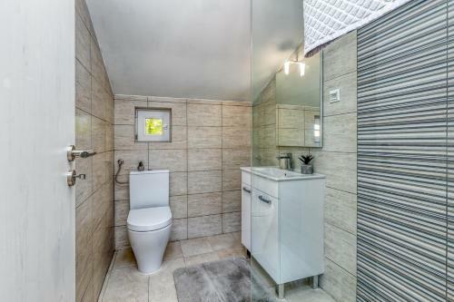 Holiday House Krase With Private Pool