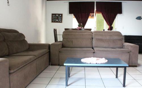 Apartamento Aconchegante Em Centro De Meia Praia