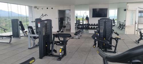 Apartamento Nuevo Y Hermoso Condo En Maritima Golf