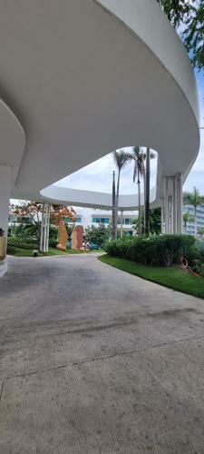 Apartamento Nuevo Y Hermoso Condo En Maritima Golf