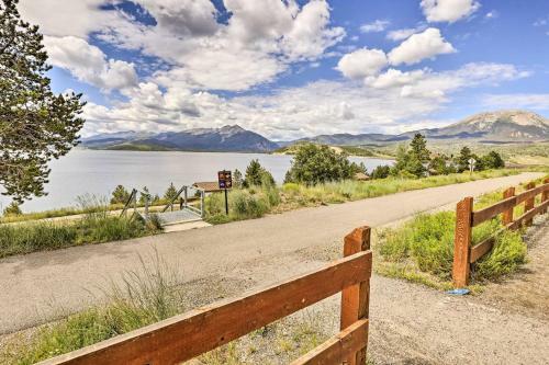 Apartamento Dreamy Lakefront Condo Walk To Dining And More