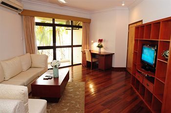 Aparthotel Riverside Serviced Apartments