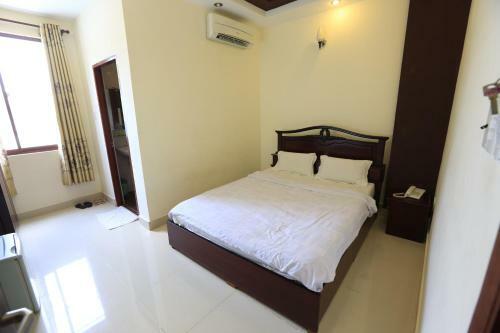 Tuan Viet Hotel