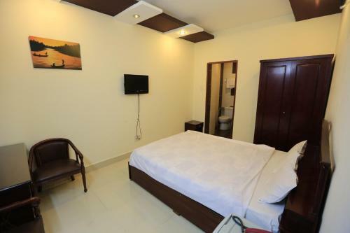 Tuan Viet Hotel