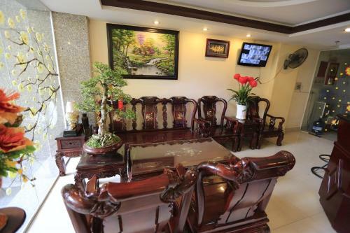 Tuan Viet Hotel