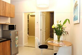 Had Apartment - Nguyen Dinh Chinh