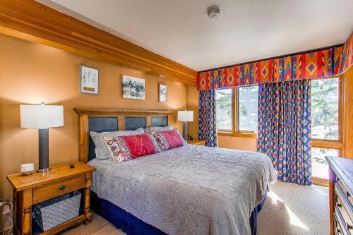 Hotel Snowmass Escape
