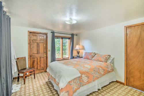 Moose Park Lodge Charming Walden Retreat!