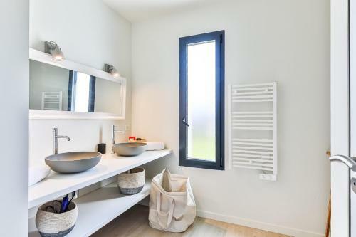 Tr�s Jolie Maison Familiale Avec Piscine
