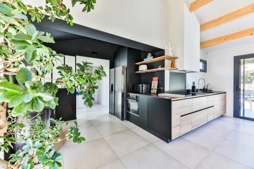 Tr�s Jolie Maison Familiale Avec Piscine