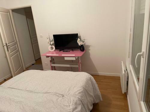 Lovely Bedroom Loft With Free Parking On Premise