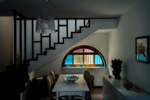 Villa Capo Plaja In Cefal� With Pool