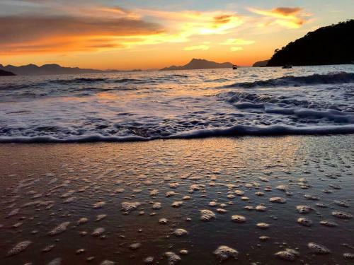Hostal ? Su�te Palmas ? � Beira-mar - Ilha Grande Rj�