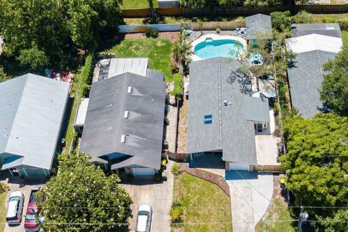 Beach House With Private Heated Pool Close To Mayo