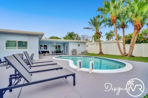Modern 5br With Private Heated Pool