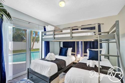 Modern 5br With Private Heated Pool