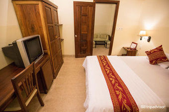Minh Chau Hotel