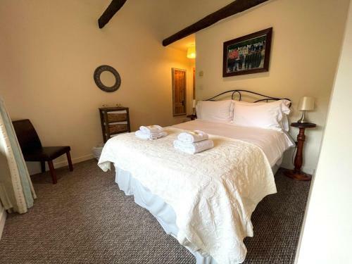 Pass The Keys Beautiful 2br Converted Mill - Idyllic Location