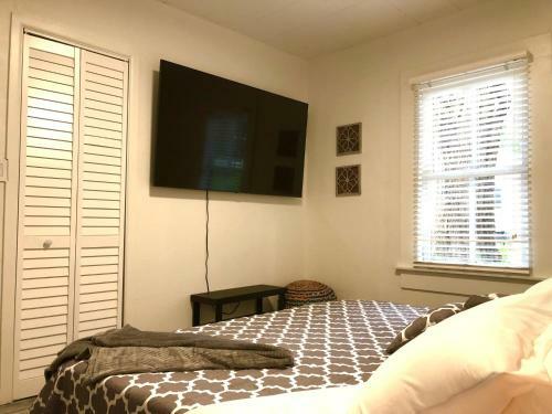 Lux Home Downtown Mt Dora