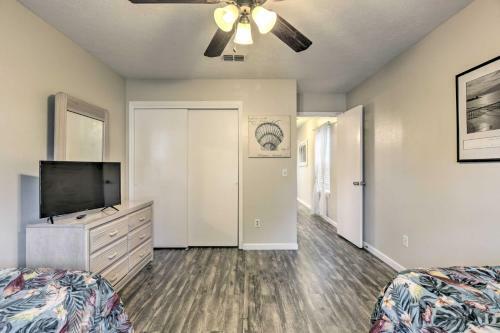 Panama City Bungalow Less Than 2 Mi To Water Access!