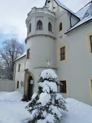 Hostal Rittergut Schloss Niederforchheim