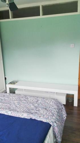 Hostal House Share Private Double Bedroom Braid St Near Glasgow City Centre