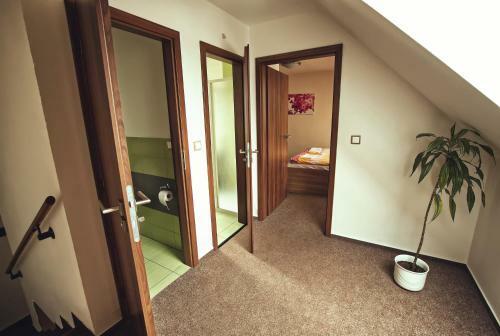 Hostal Penzion Kratochv�l