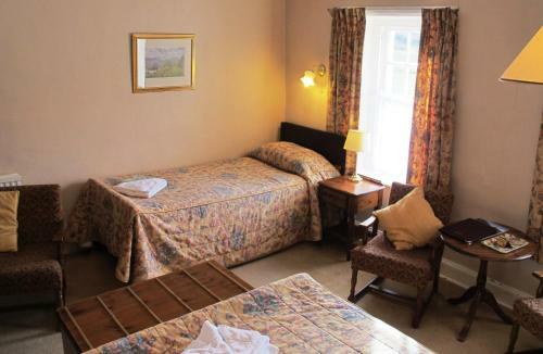 Royal Oak Hotel