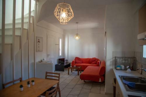 Traditional And Cozy Villa In Tinos