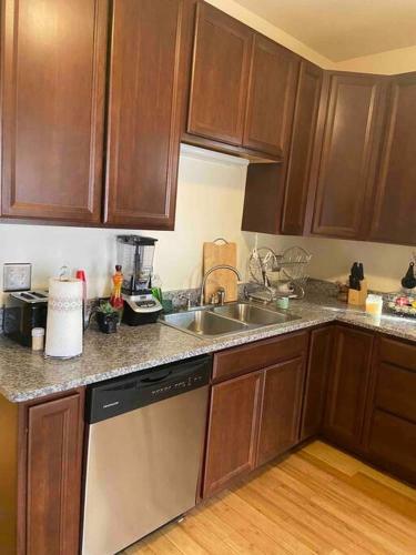 Lovely 3 Bedroom Duplex Apartment W/ Game Room