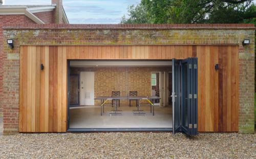 Garden House At Woodhall Estate
