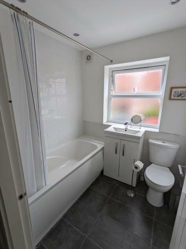 Apartamento Beautiful And Spacious 4 Bedroom Home Armley Leeds
