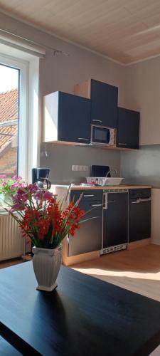 Apartamento Idyllische Ferienwohnung In Der Breitscheidstra�e