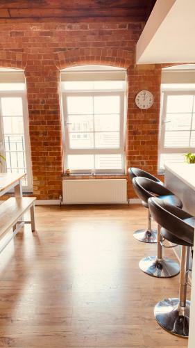 Apartamento Superb Penthouse . 2 Bedroom . Free Secure Parking