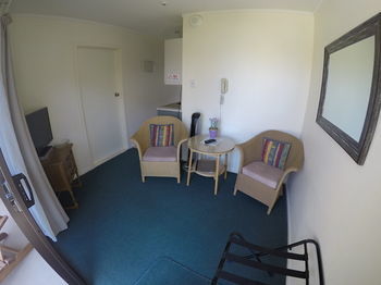 Motel Bay Sands Seafront Studios