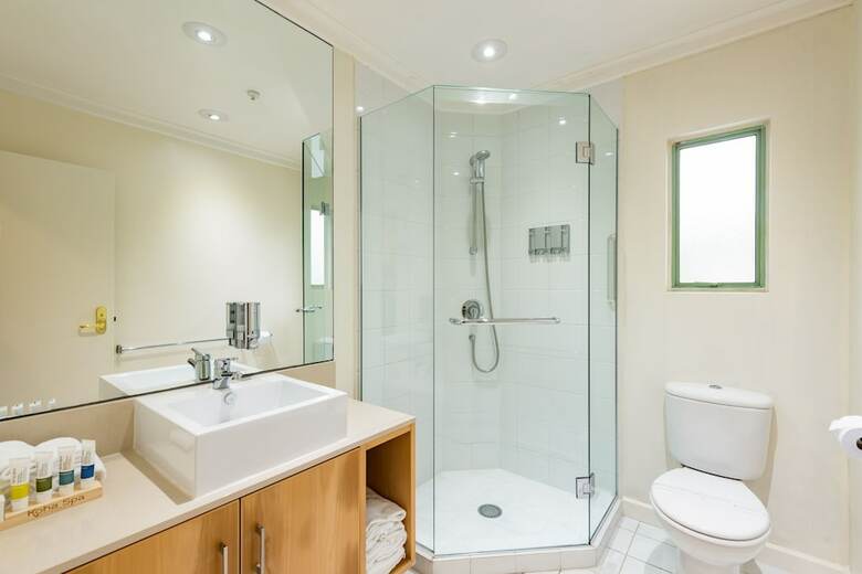 Paihia Beach Resort & Spa Hotel