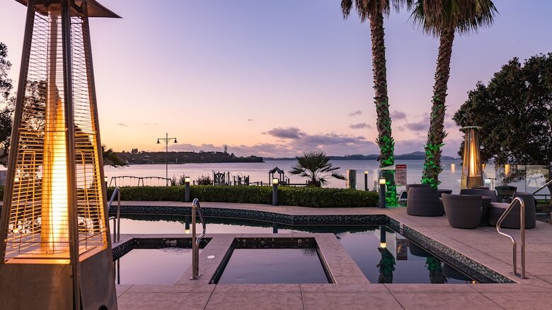 Paihia Beach Resort & Spa Hotel