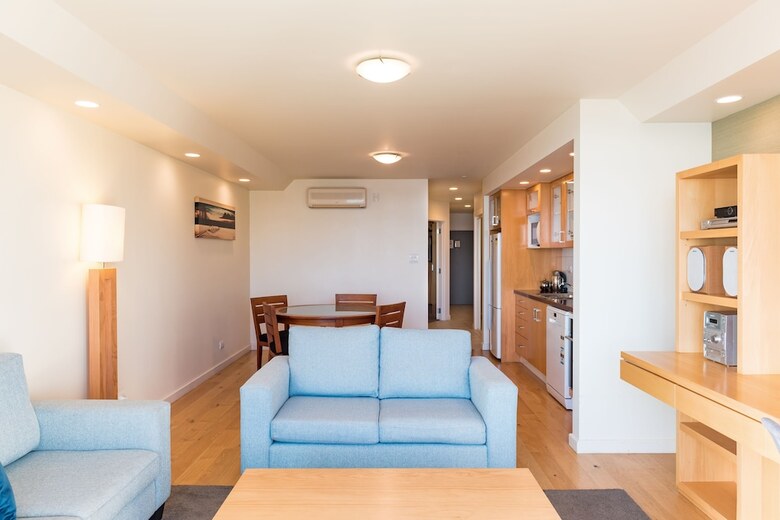 Paihia Beach Resort & Spa Hotel