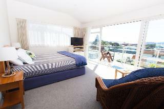 Admirals View Lodge