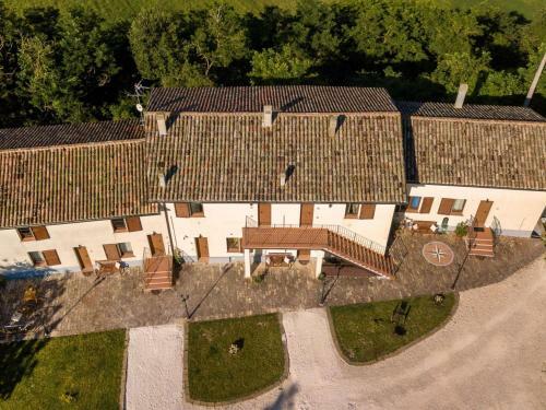 Welcoming Apartment In Sassoferrato With Garden