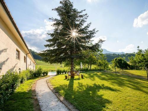 Pleasant Apartment In Sassoferrato With Shared Pool