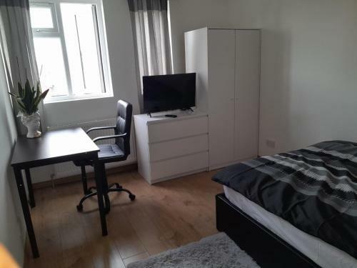 Apartamento Lovely 1 Bed Room Available In London
