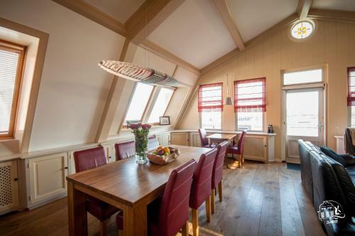 Zaanhof �luxurious Amsterdam Zaanse Schans Loft Apartment
