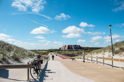 Strandhotel Buren Aan Zee