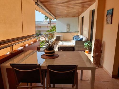 Apartamento Holidays And Work Los Gigantes, Internet 600 Mb